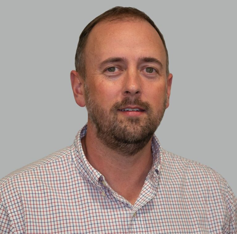 Robert headshot